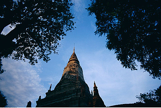 xổ số trà vinh hàng tuần