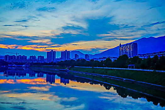 ibongda nhận định