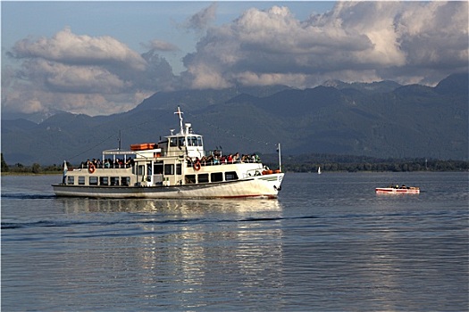 xs thu bay