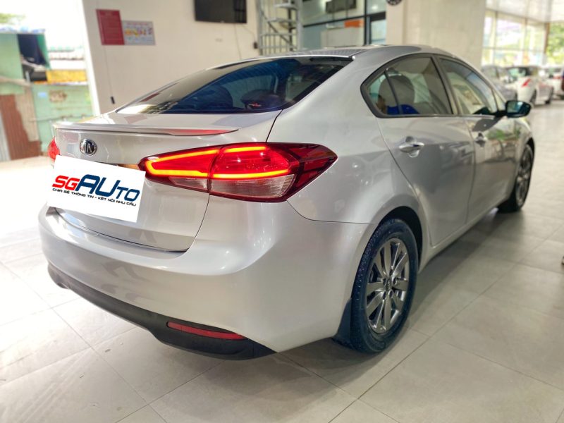 KIA Cerato 1.6 số sàn sản xuất 2016 xe gia đình sử dụng giá tốt