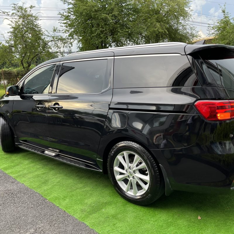 kia sedona 2019 2.2 dầu full giá mềm