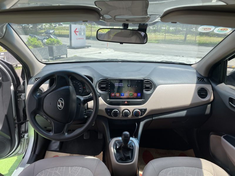 hyundai i10 sedan số sàn 2018