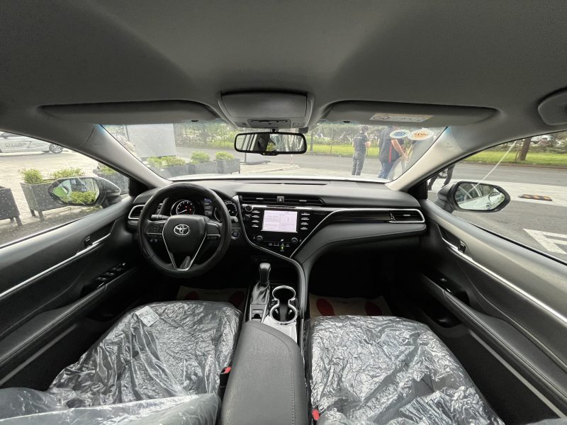 toyota camry 2.0 2020 siêu lướt