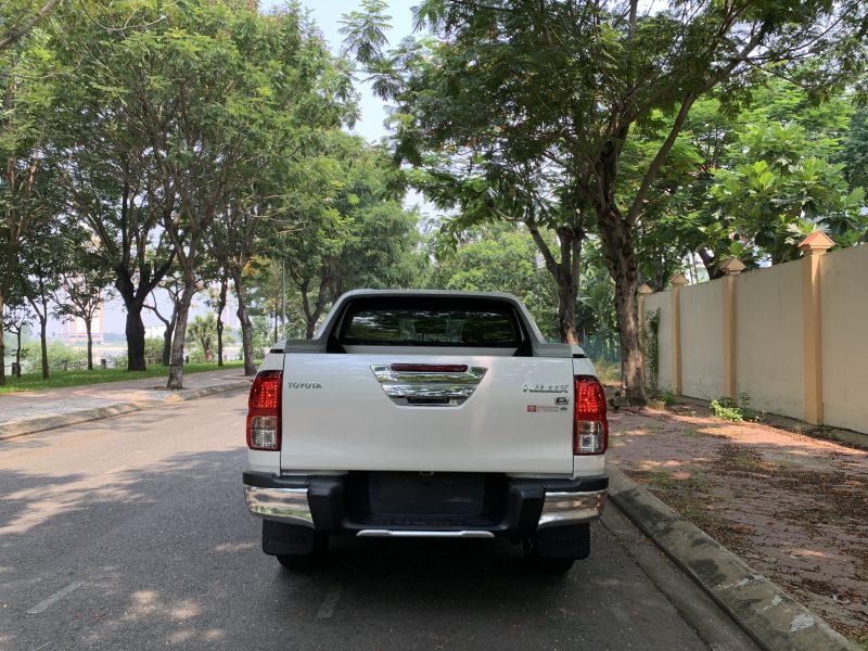 toyota hilux 2019 2 cầu 2.8at