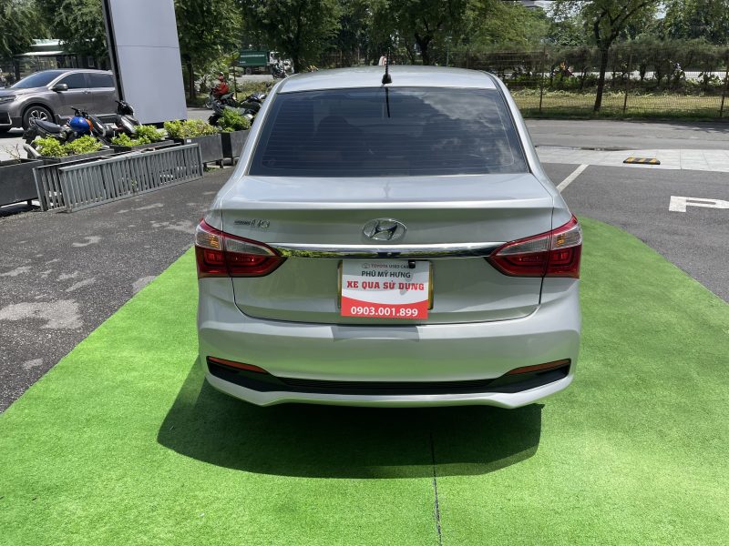 hyundai i10 sedan số sàn 2018