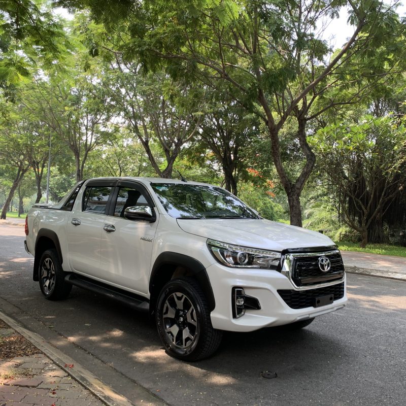 toyota hilux 2019 2 cầu 2.8at