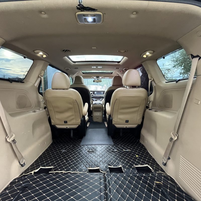 kia sedona 2019 2.2 dầu full giá mềm
