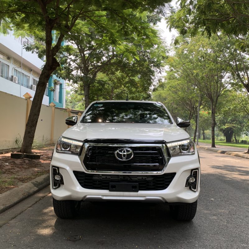 toyota hilux 2019 2 cầu 2.8at