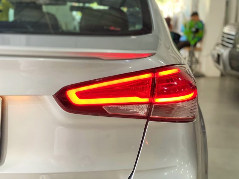 KIA Cerato 1.6 số sàn sản xuất 2016 xe gia đình sử dụng giá tốt