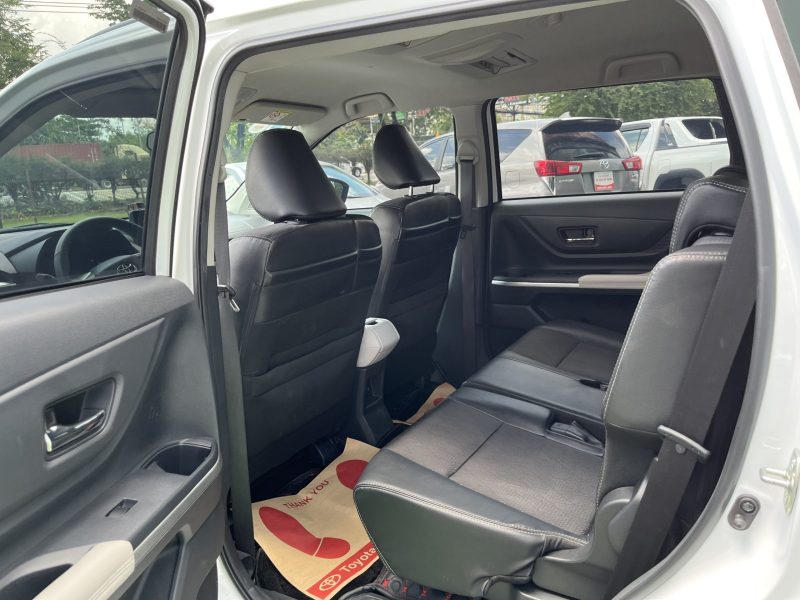 toyota veloz 2022 siêu lướt gia đình dùng