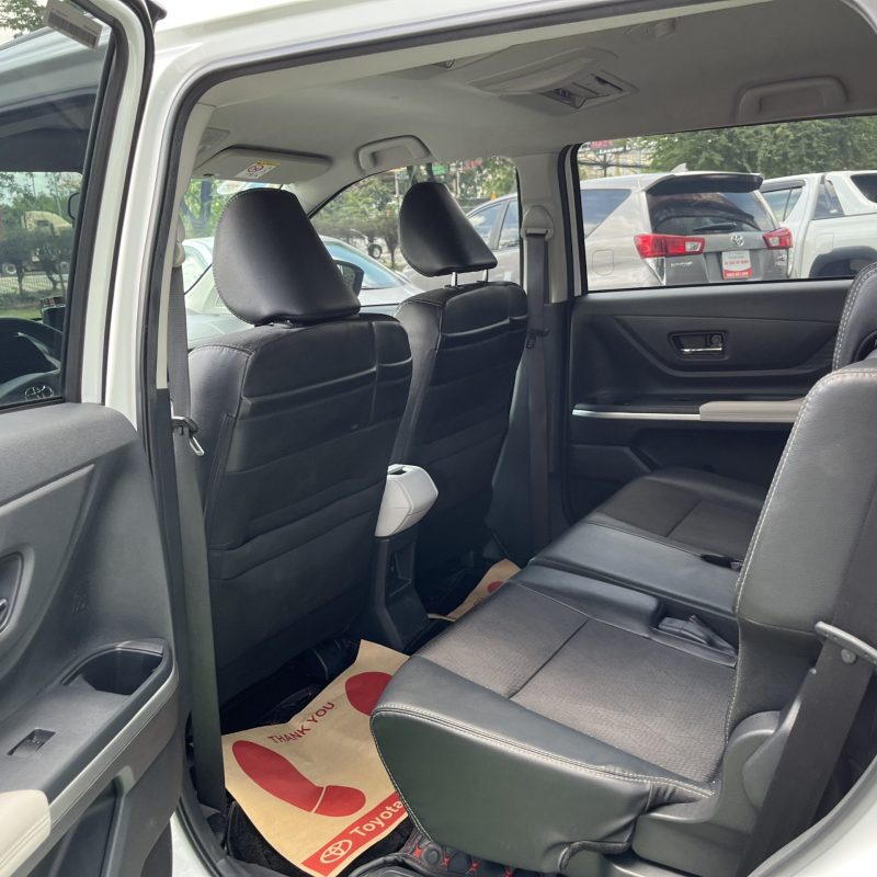 toyota veloz 2022 siêu lướt gia đình dùng