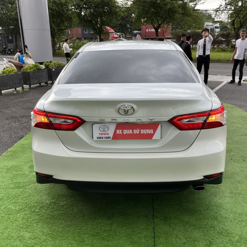 toyota camry 2.0 2020 siêu lướt