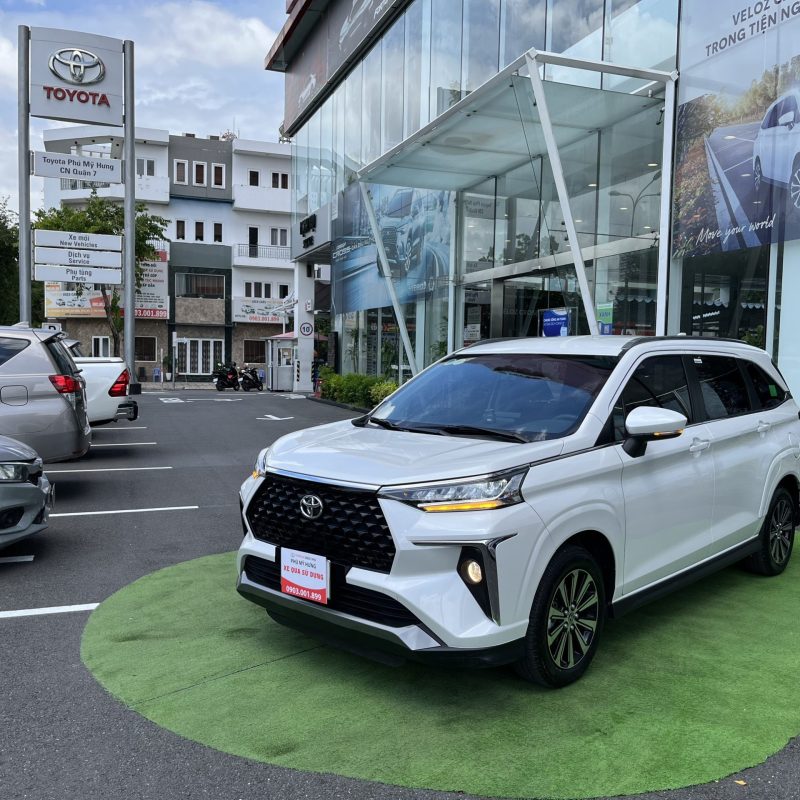 toyota veloz 2022 siêu lướt gia đình dùng