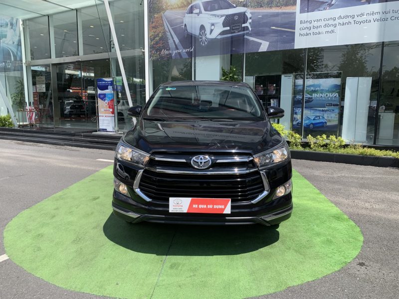 toyota innova venturer 2019 màu đen giá tốt