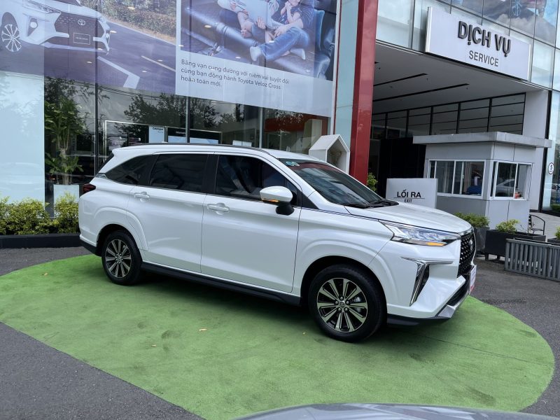 toyota veloz 2022 siêu lướt gia đình dùng