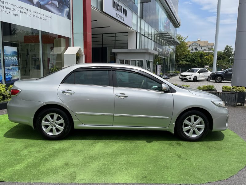 toyota altis số sàn 2012 giá tốt