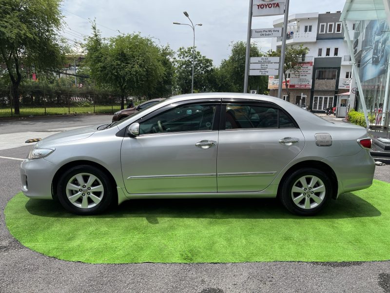 toyota altis số sàn 2012 giá tốt