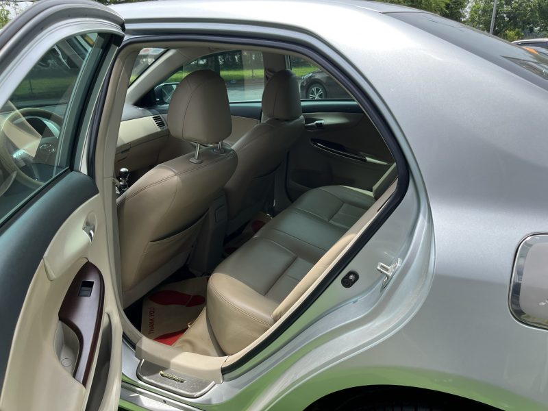 toyota altis số sàn 2012 giá tốt