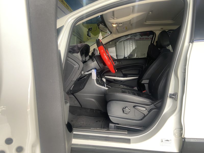 Ford Ecosport Titanium cũ sản xuất 2018 gia đình dùng