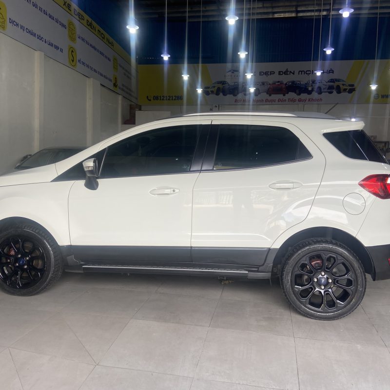 Ford Ecosport Titanium cũ sản xuất 2018 gia đình dùng