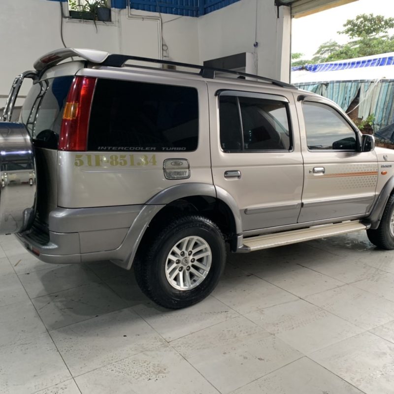 Ford Everest số sàn 2006 biển thành phố giá tốt
