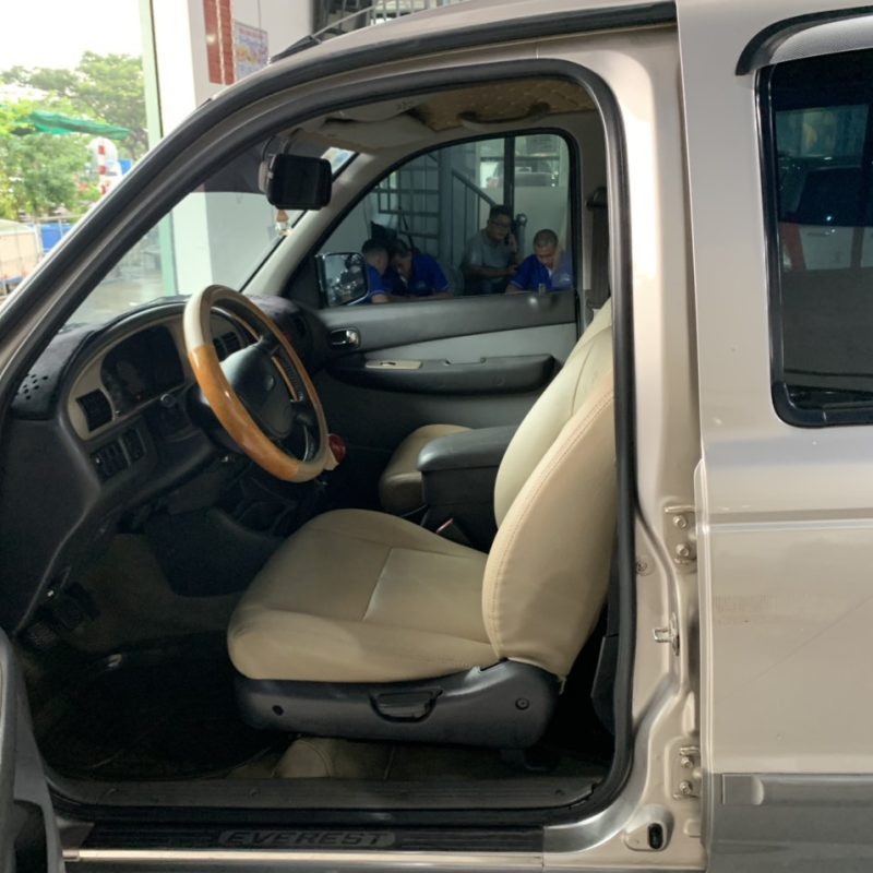 Ford Everest số sàn 2006 biển thành phố giá tốt