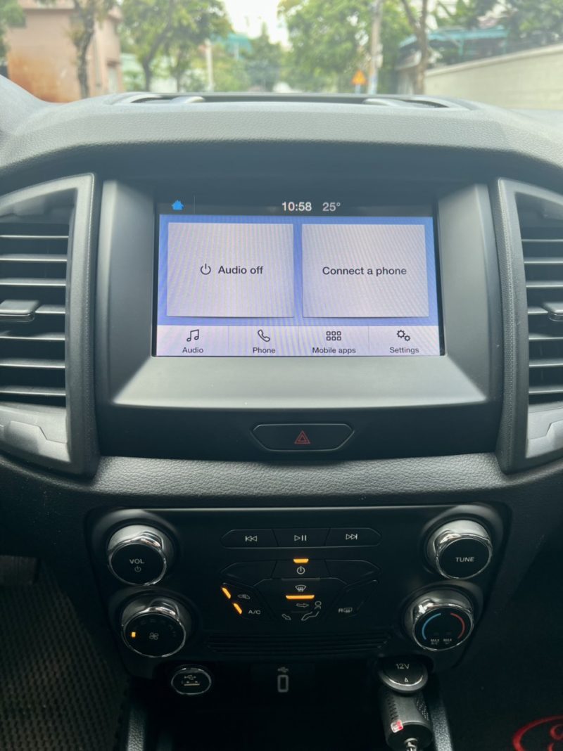 Ford Ranger XLS MT 2019 lên nắp thùng cao giá tốt
