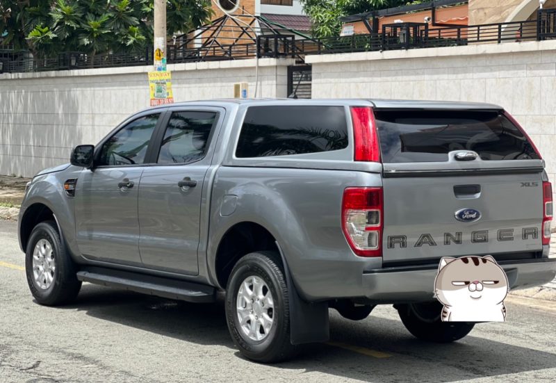 Ford Ranger XLS MT 2019 lên nắp thùng cao giá tốt