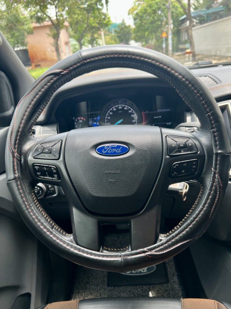 Ford Ranger Wildtrak 3.2 2016 hàng hiếm giá tốt