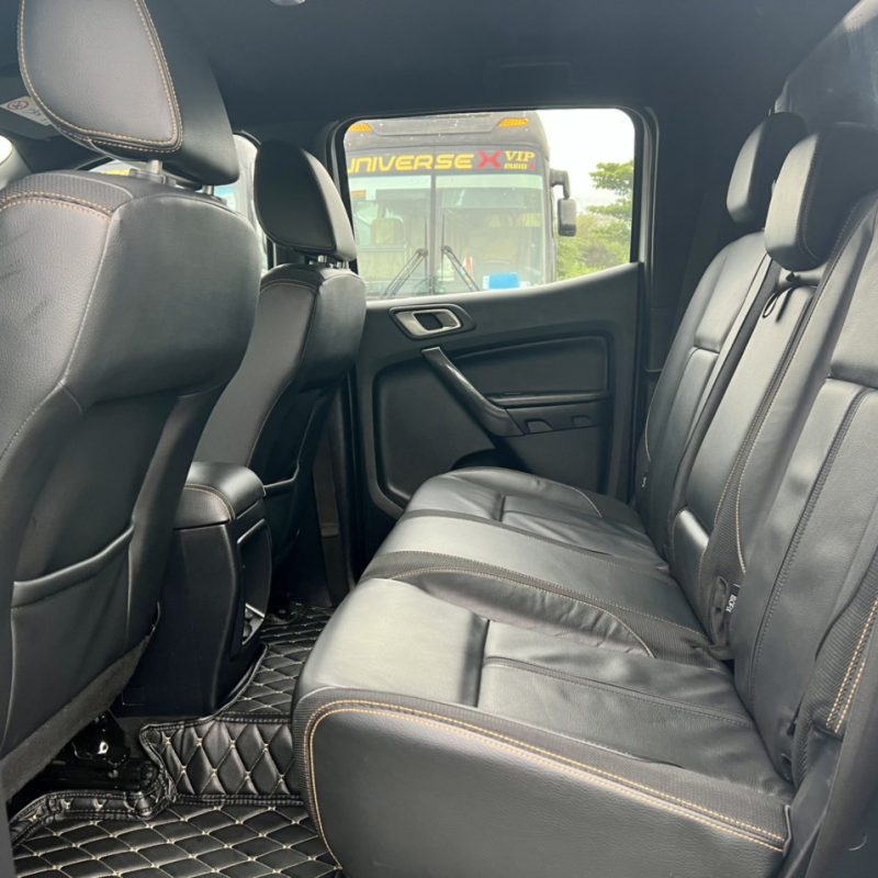 Ford Ranger Wildtrak 2.0 Biturbo 2019 màu trắng giá tốt