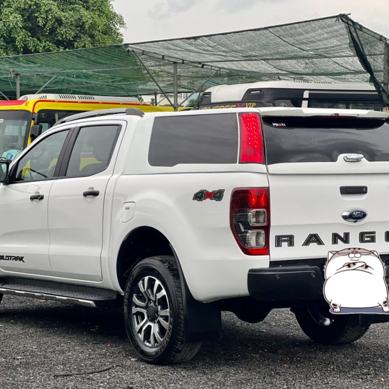 Ford Ranger Wildtrak 2.0 Biturbo 2019 màu trắng giá tốt