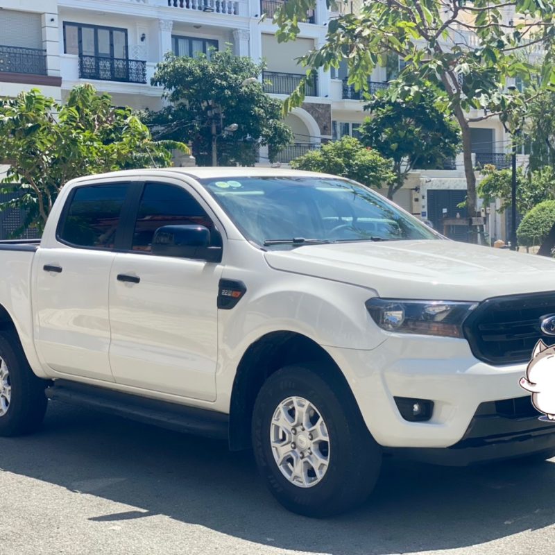 Ford Ranger XLS AT sản xuất 2018 xe đẹp giá tốt