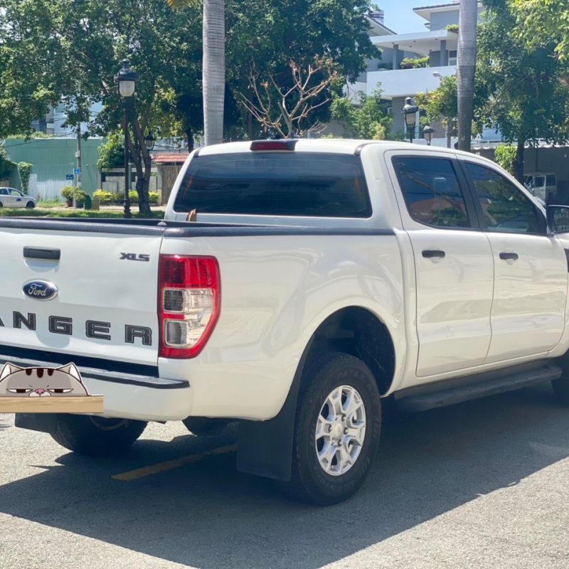 Ford Ranger XLS AT sản xuất 2018 xe đẹp giá tốt