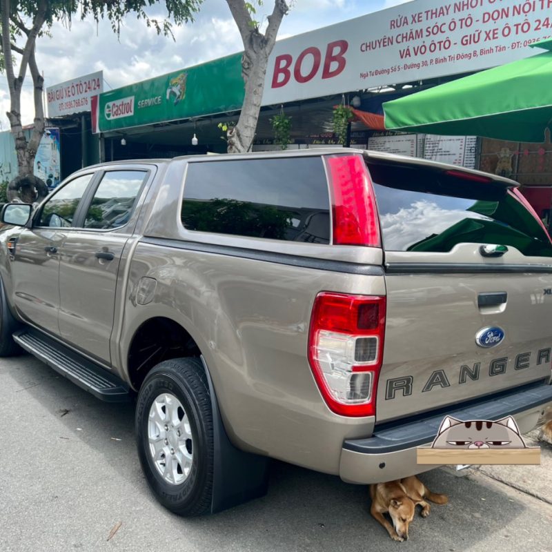 Ford Ranger XLS AT sản xuất 2020 siêu lướt - giá tốt