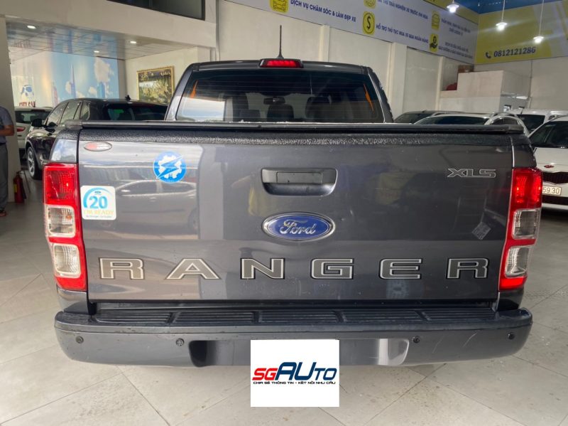 Ford Ranger XLS AT 1 cầu số tự động giá tốt