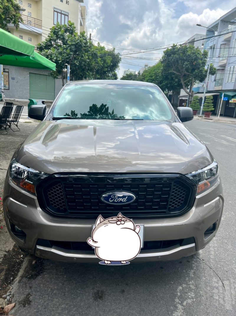 Ford Ranger XLS AT sản xuất 2020 siêu lướt - giá tốt