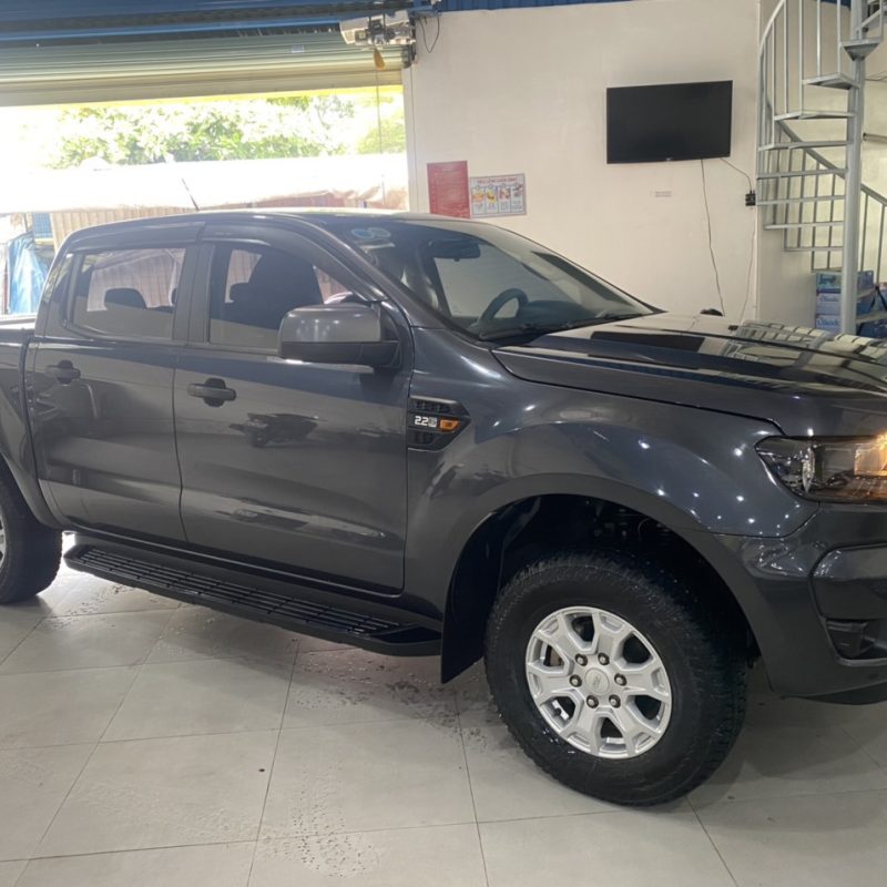 Ford Ranger XLS AT 1 cầu số tự động giá tốt