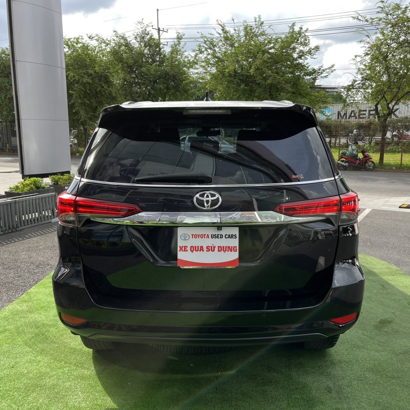 toyota fortuner xăng 2 cầu tự động 2016