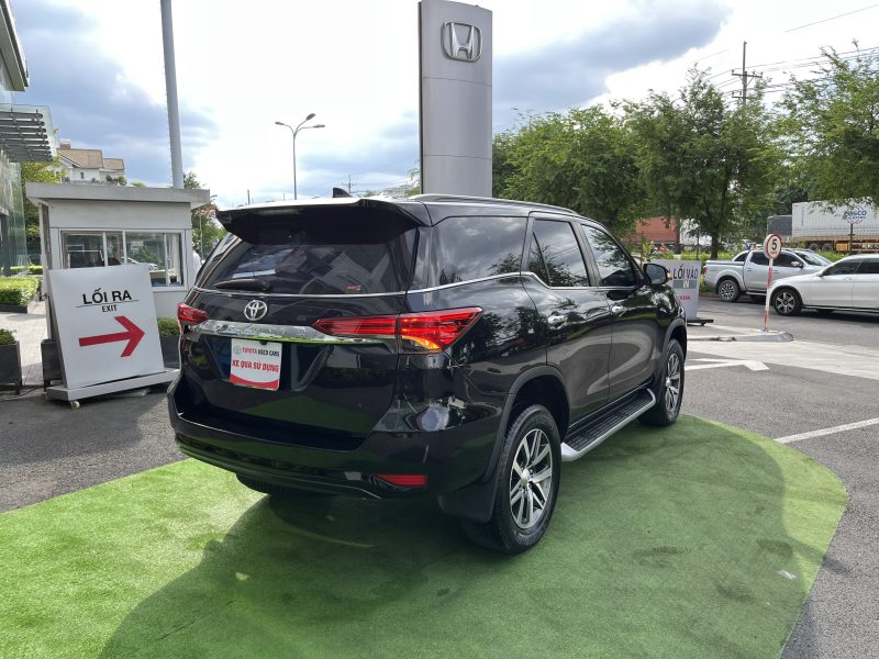 toyota fortuner xăng 2 cầu tự động 2016
