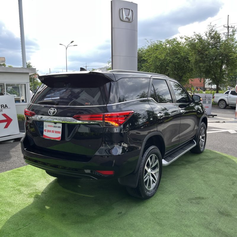 toyota fortuner xăng 2 cầu tự động 2016