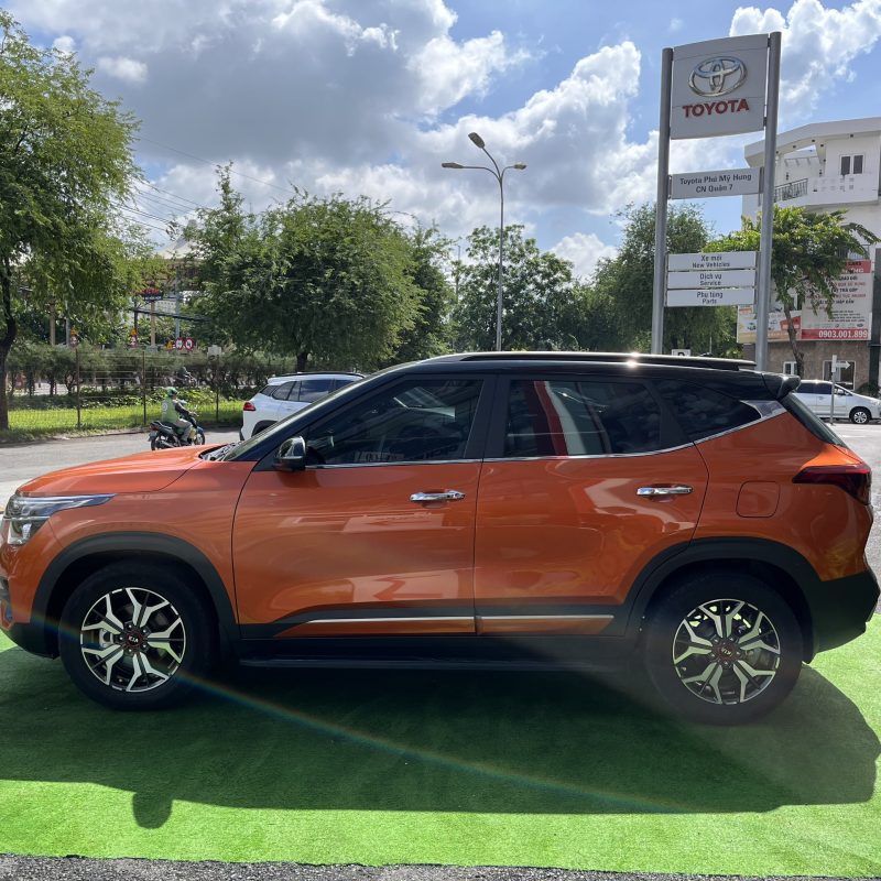 Kia Seltos Luxury sản xuất 2021 siêu lướt giá tốt
