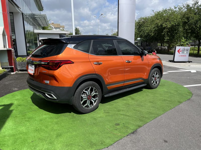 Kia Seltos Luxury sản xuất 2021 siêu lướt giá tốt