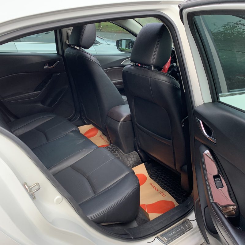 Mazda 3 sedan bản full sản xuất 2019 giá tốt