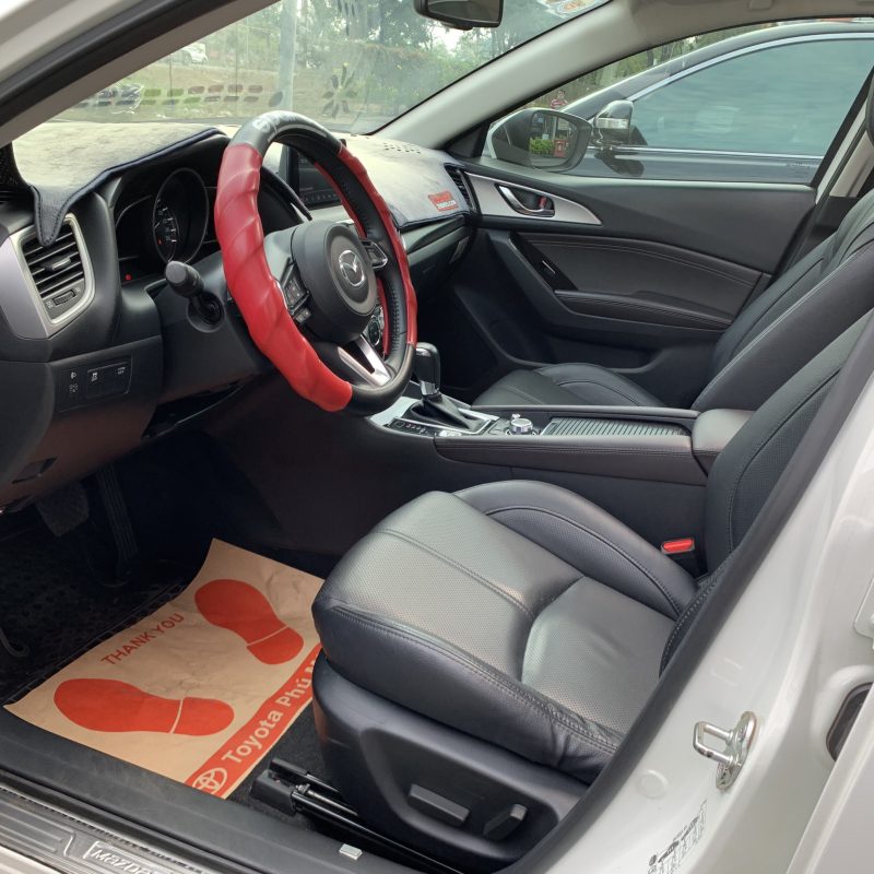 Mazda 3 sedan bản full sản xuất 2019 giá tốt