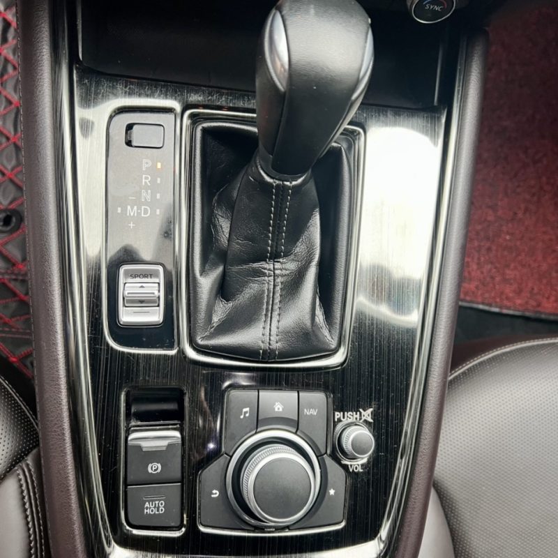 Mazda CX8 Luxury 2019 giá tốt