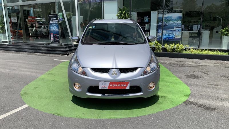 Mitsubishi Grandis 2.4AT sản xuất 2010 giá tốt còn thương lượng