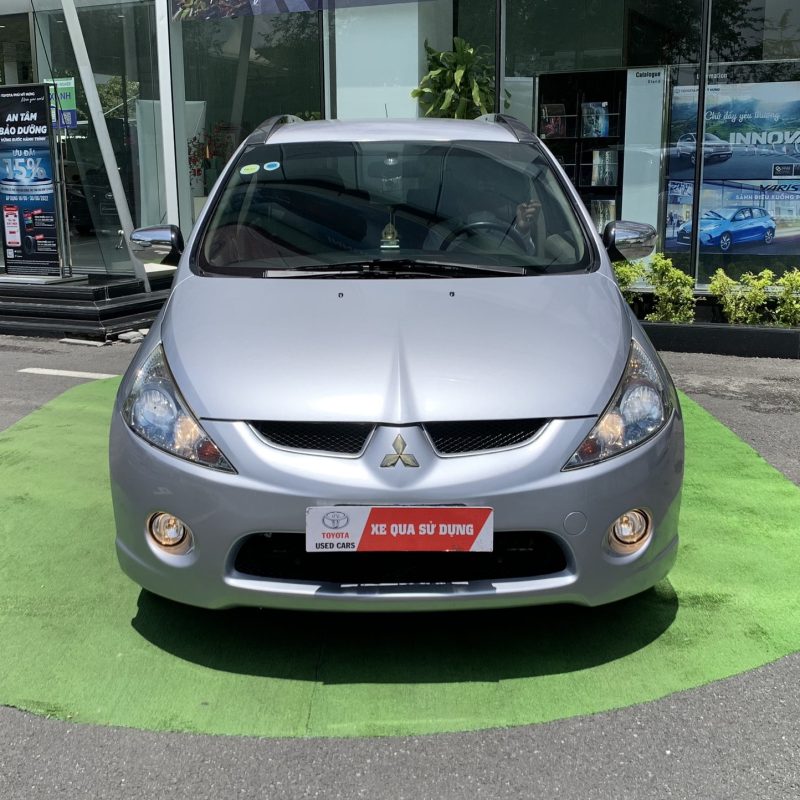 Mitsubishi Grandis 2.4AT sản xuất 2010 giá tốt còn thương lượng