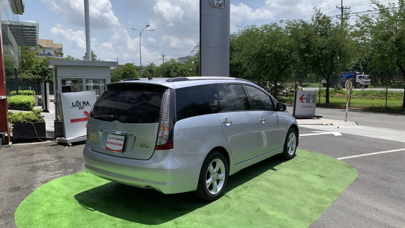 Mitsubishi Grandis 2.4AT sản xuất 2010 giá tốt còn thương lượng