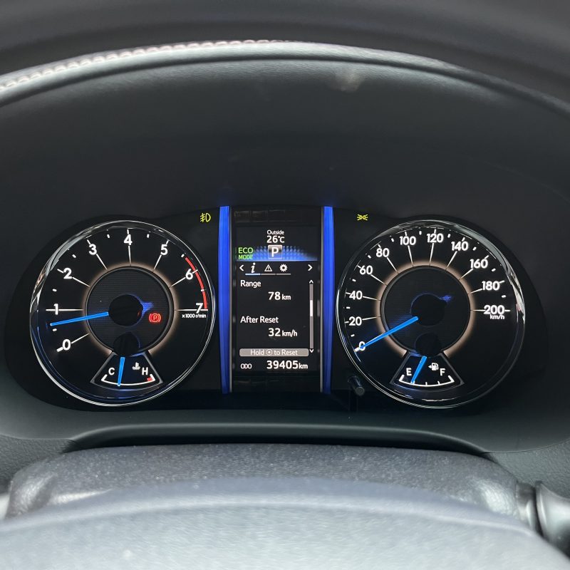 toyota fortuner 2.7v 4x2 số tự động giá tốt