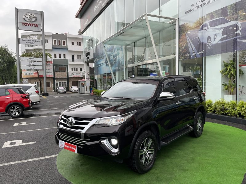 toyota fortuner 2.7v 4x2 số tự động giá tốt